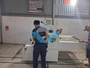 May can mang thung carton