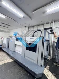 May can mang nhiet tu dong