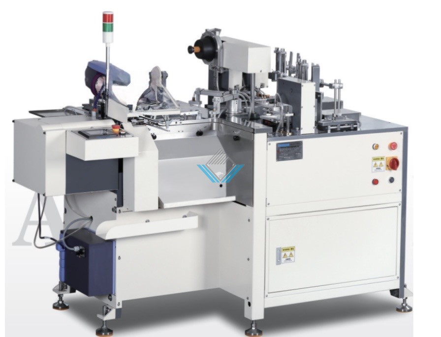 May luon day 2 the tag dong khuy mat ngong