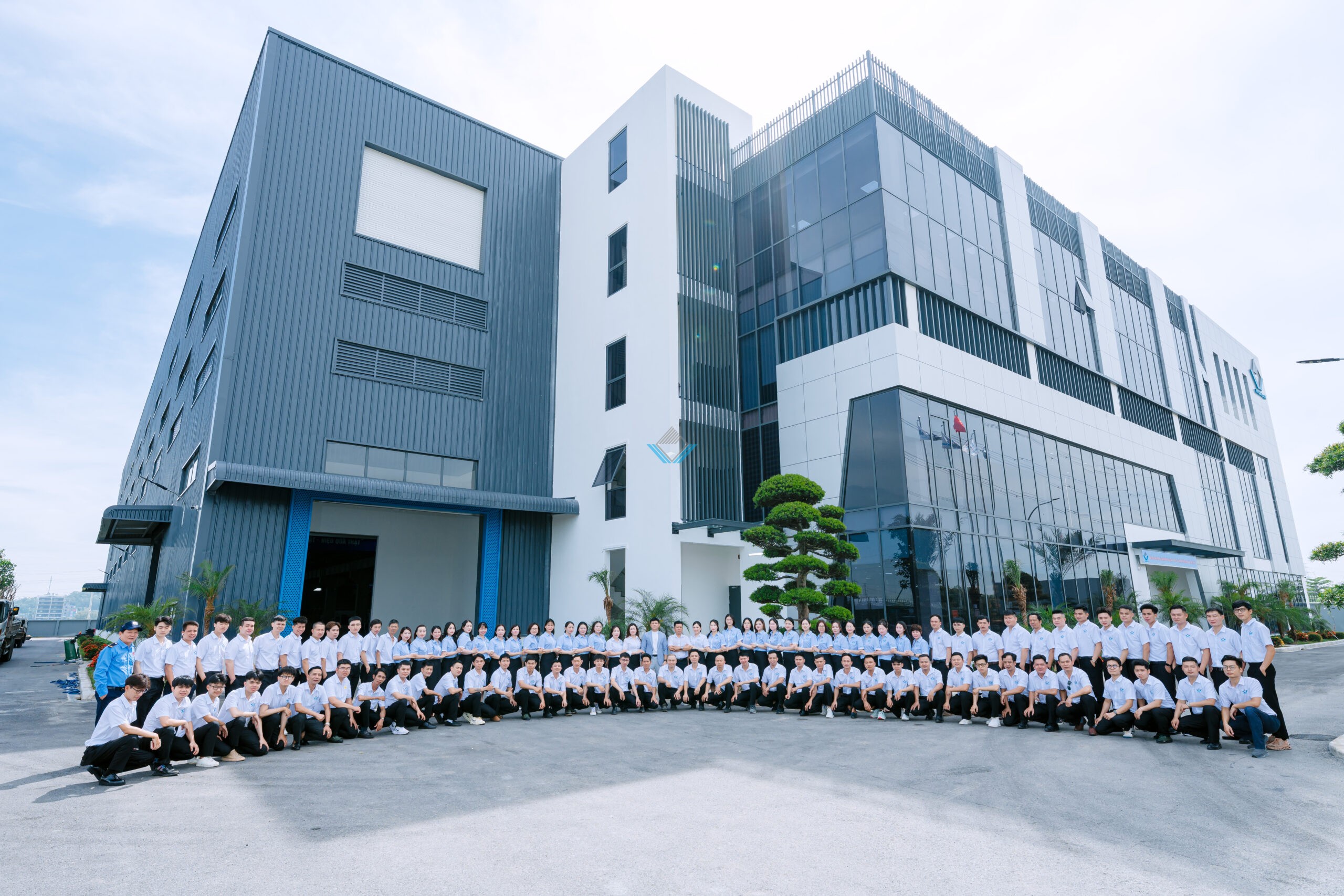 Showroom may bao bi Vu Gia 18,888m2